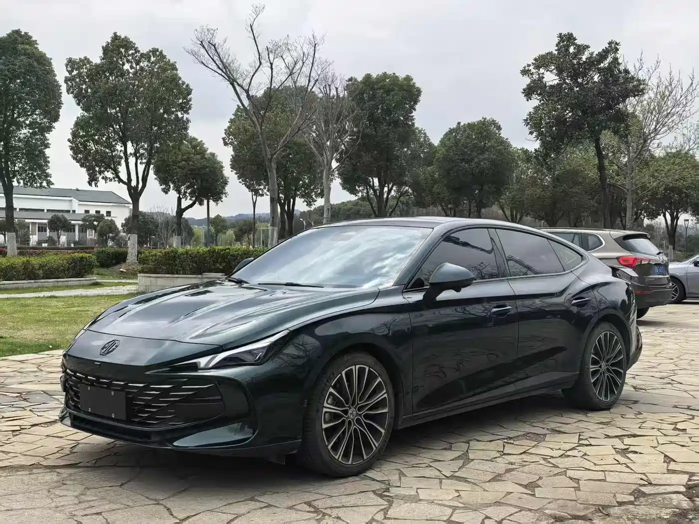 MG 7 2023 1.5T DCT Ultimate Comfort Edition