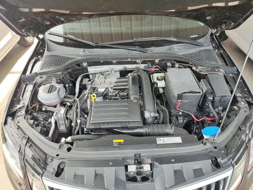 Škoda Octavia 2018 TSI280 DSG Luxury Edition фото 20