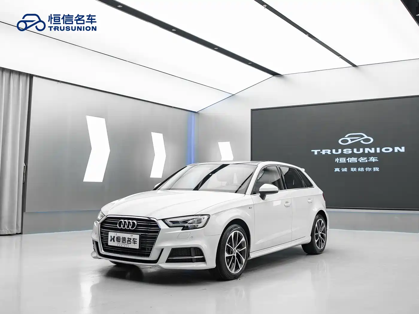 Audi A3 2019 Sportback 35 TFSI Fashion China V фото 3