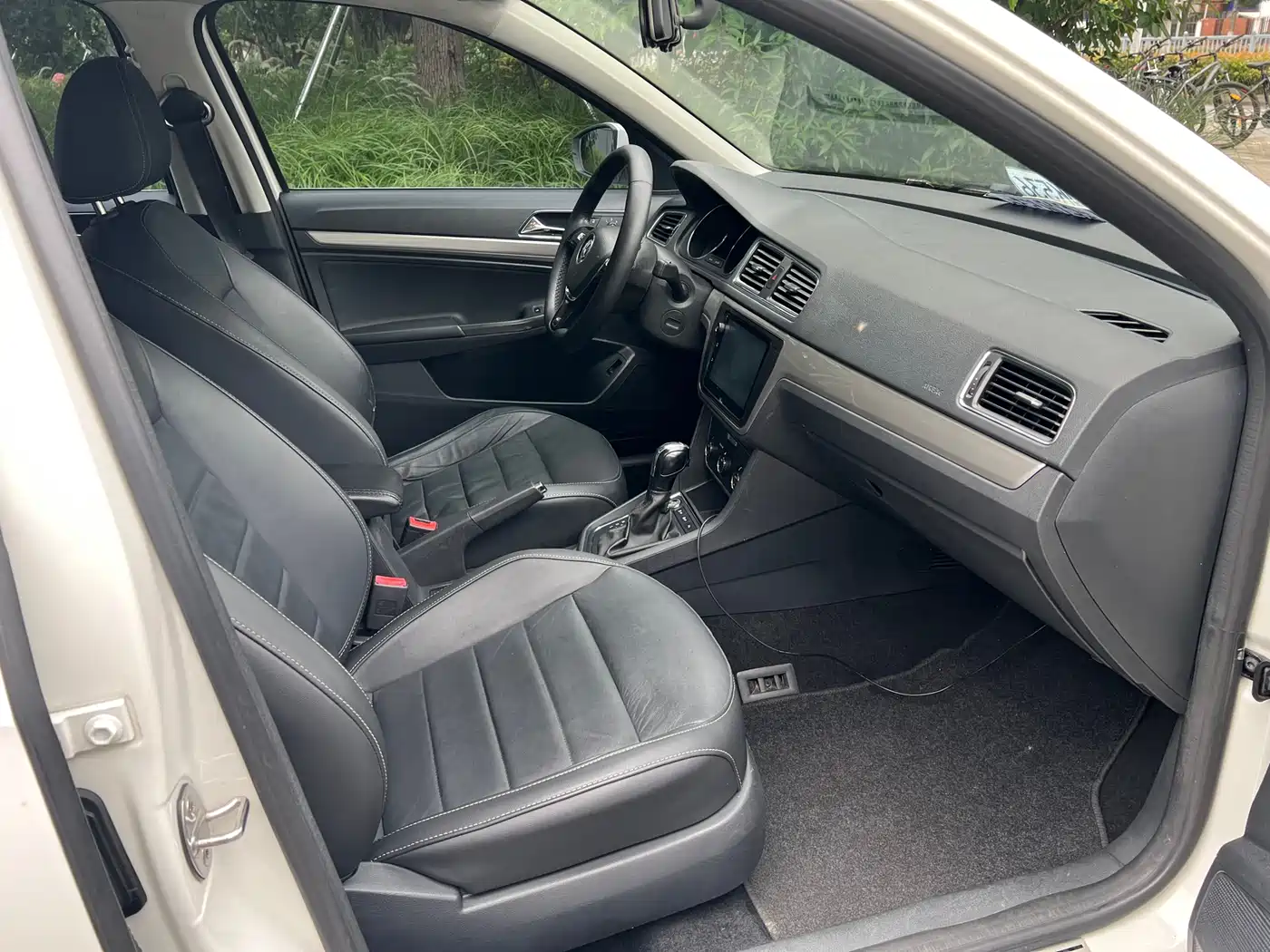 Volkswagen Lavida 2017 230TSI DSG Comfort Edition фото 12