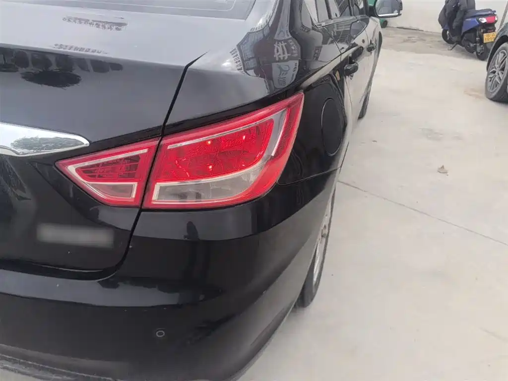 Haima Familia 2015 2014 M5 1.6L Manual Elite