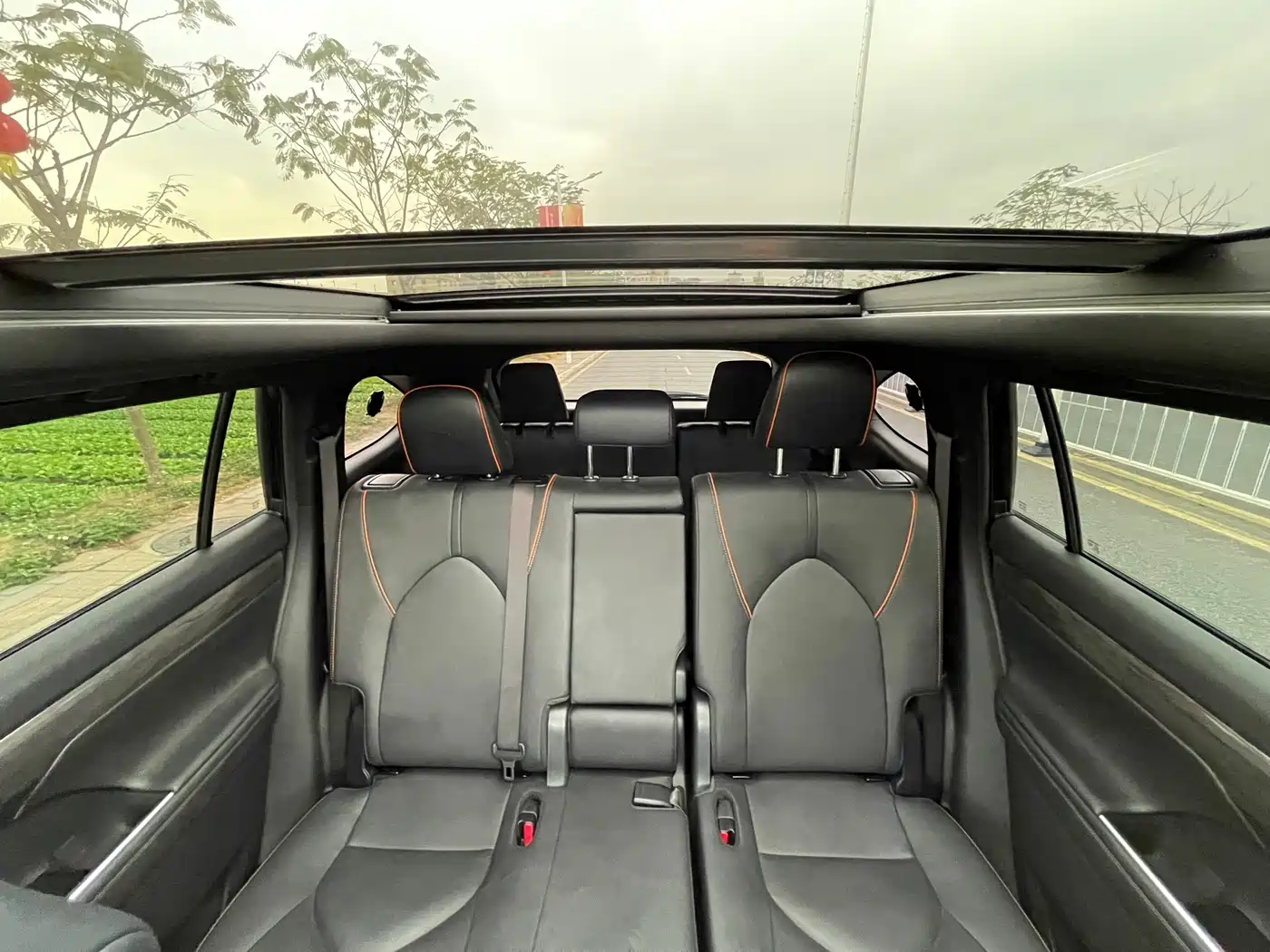 Toyota Crown Kluger 2024 2.5L HEV 4WD Premium Edition фото 26