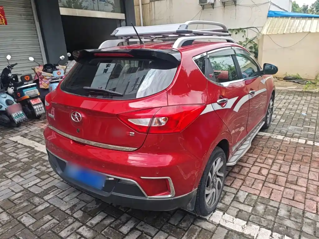JAC Motors Refine S2 2015 2015 1.5L CVT Luxury Smart