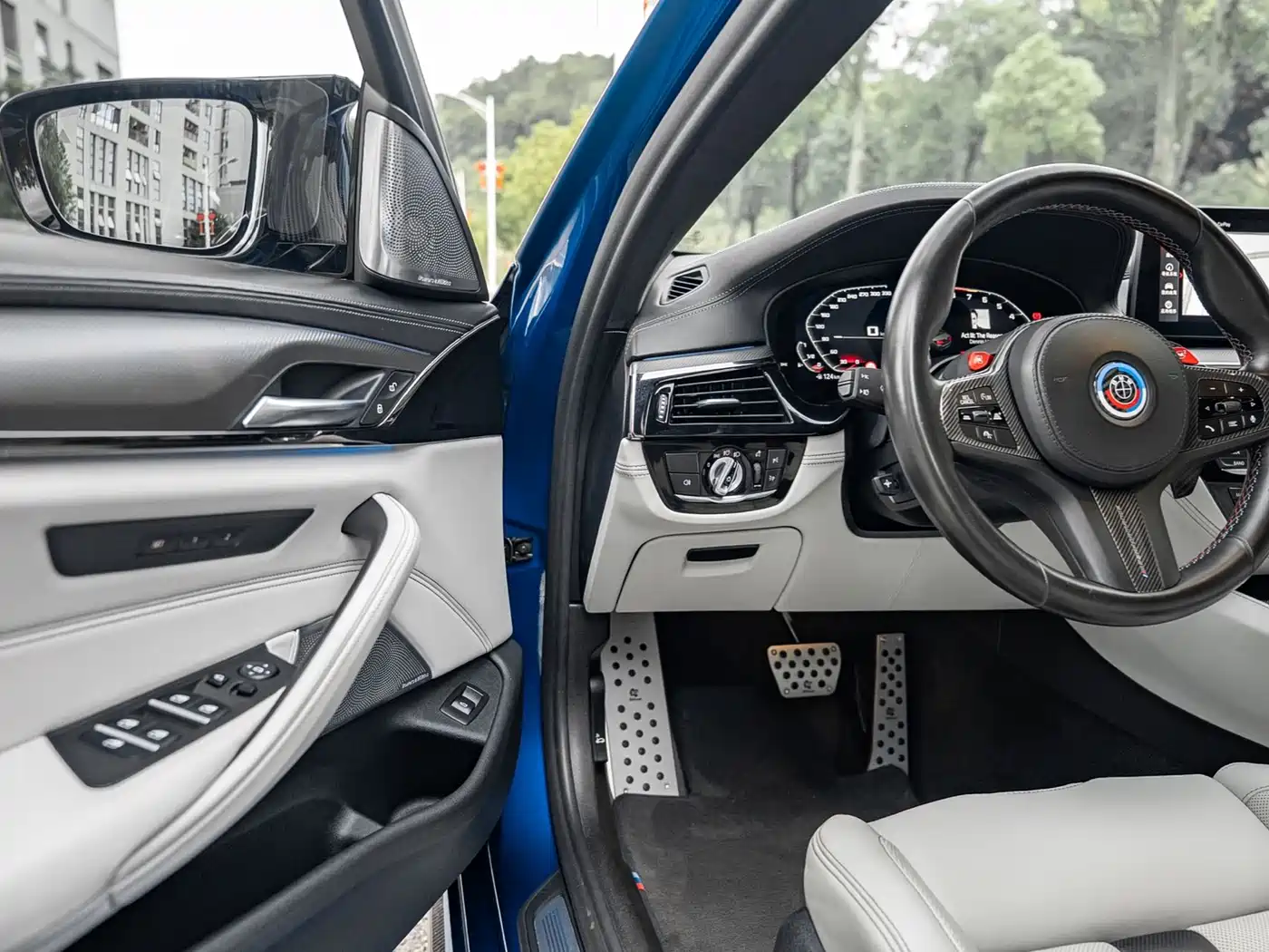 BMW M5 2018 M5 фото 7