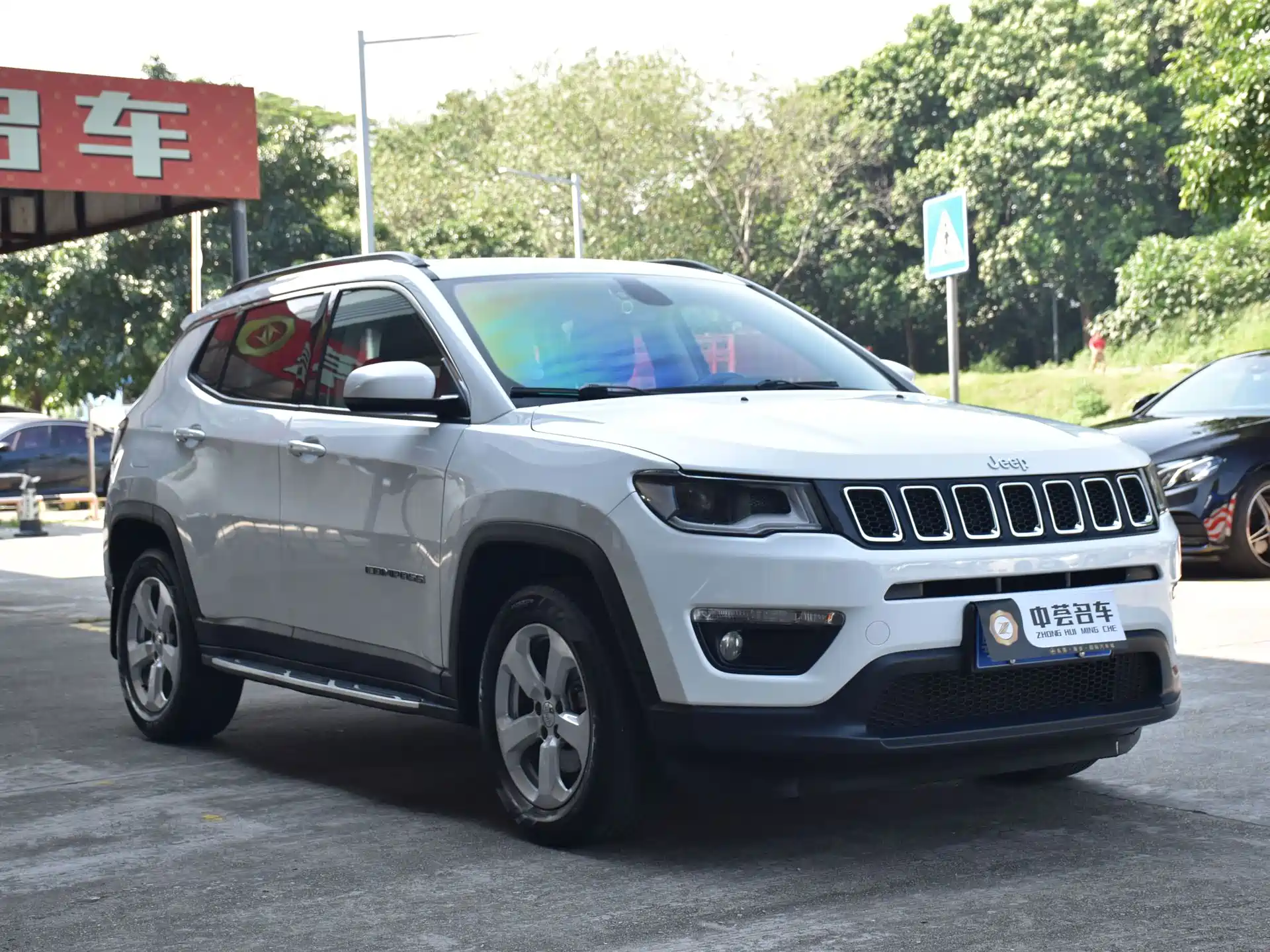 Фото 3 - Jeep Compass