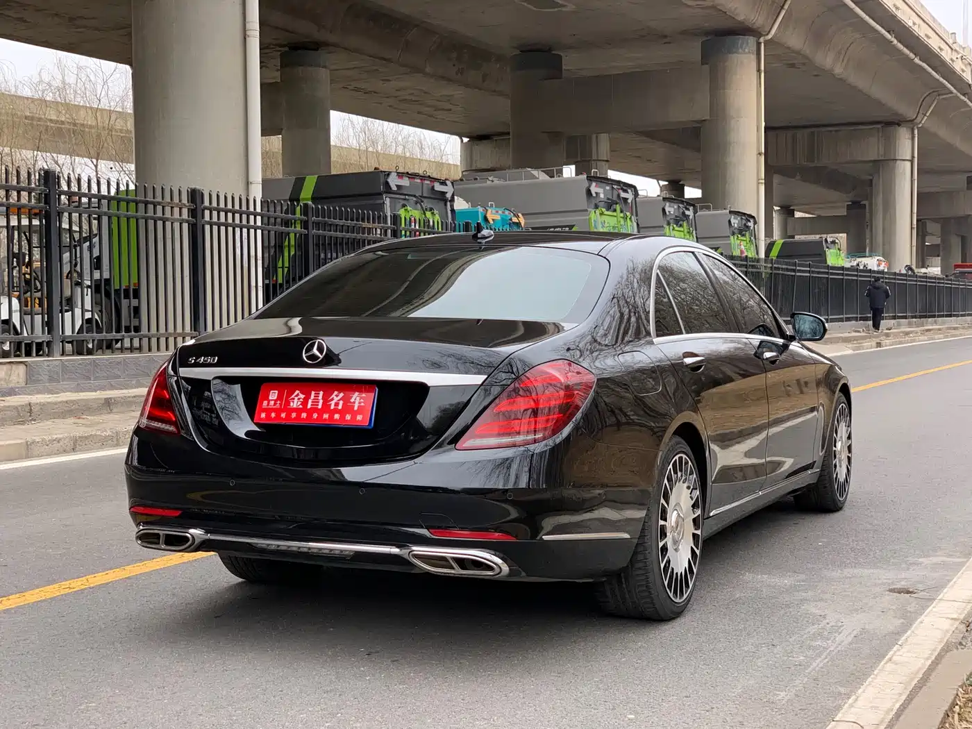 MERCEDES-BENZ S CLASS