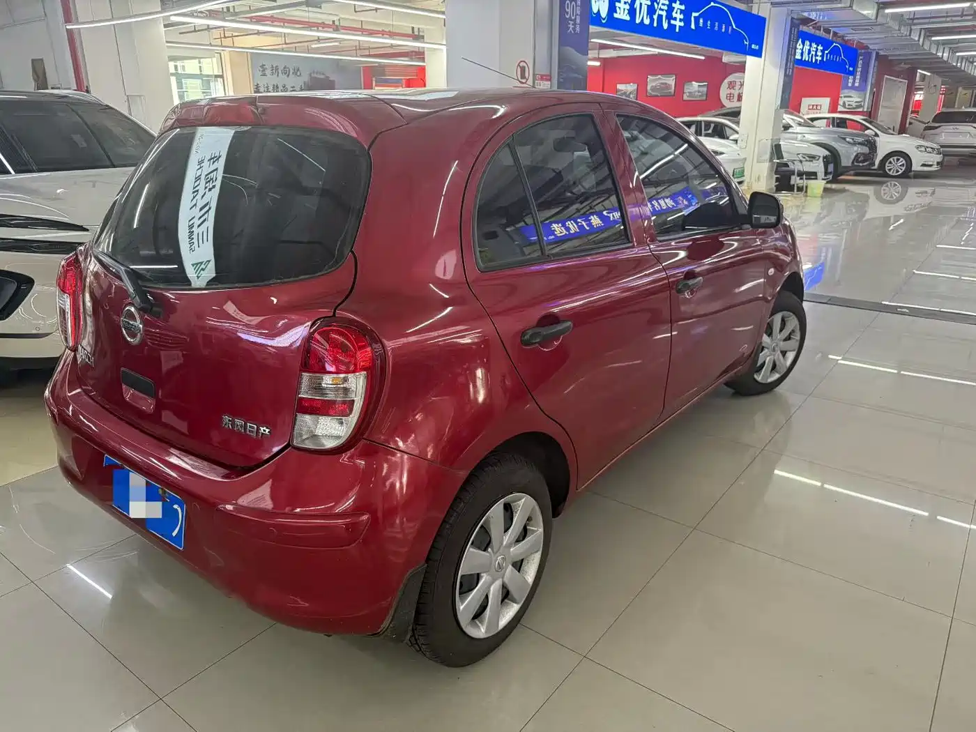 2012 Nissan March