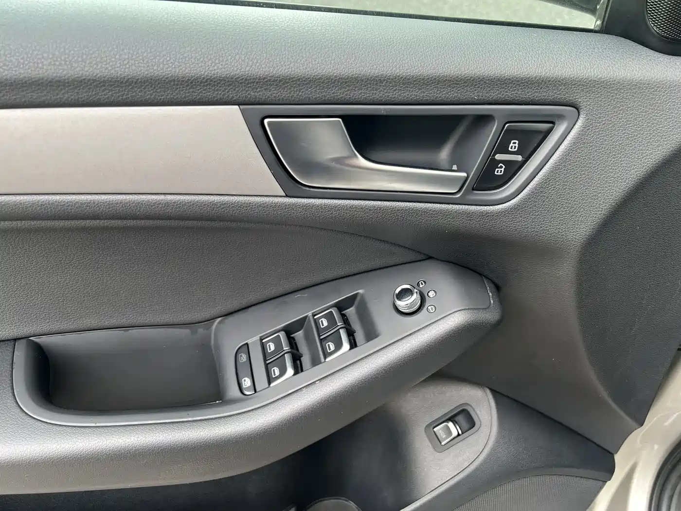Audi Q5 2017 40 TFSI Progressive фото 5