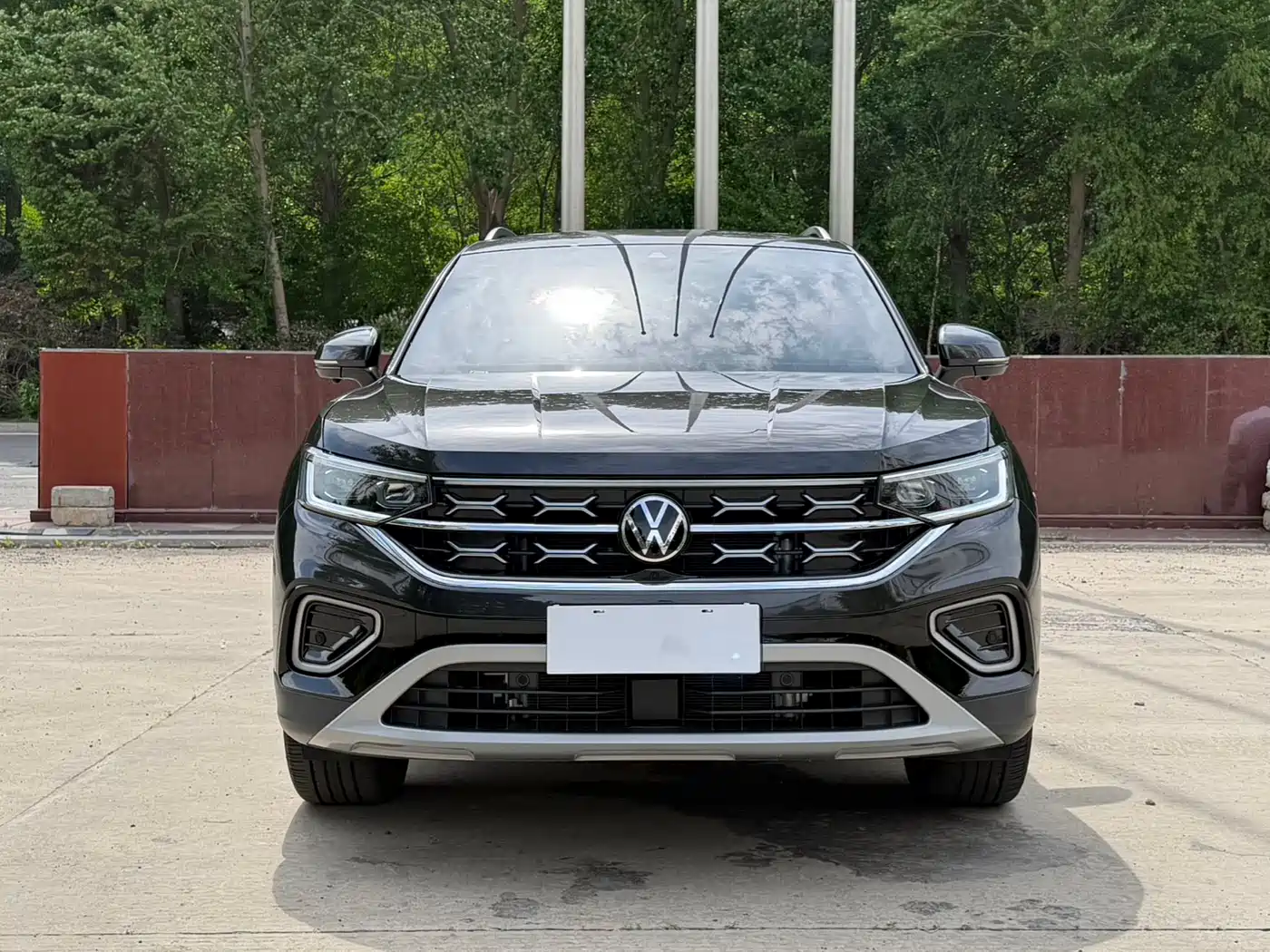 Volkswagen Tayron 2023 280TSI 2WD Luxury Plus Advanced Edition фото 2