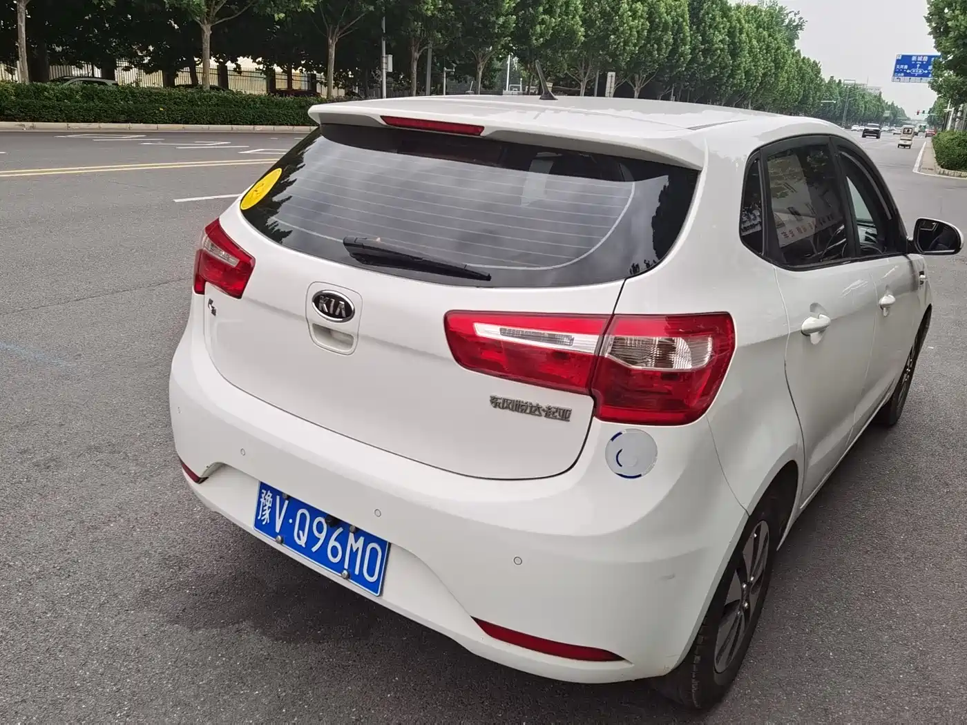 Kia K2 2012 Model Hatchback 1.4L AT GLS фото 8