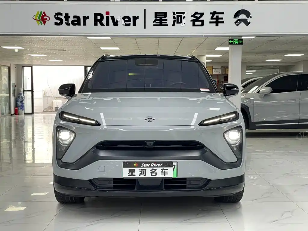 Фото 2 - NIO ES6
