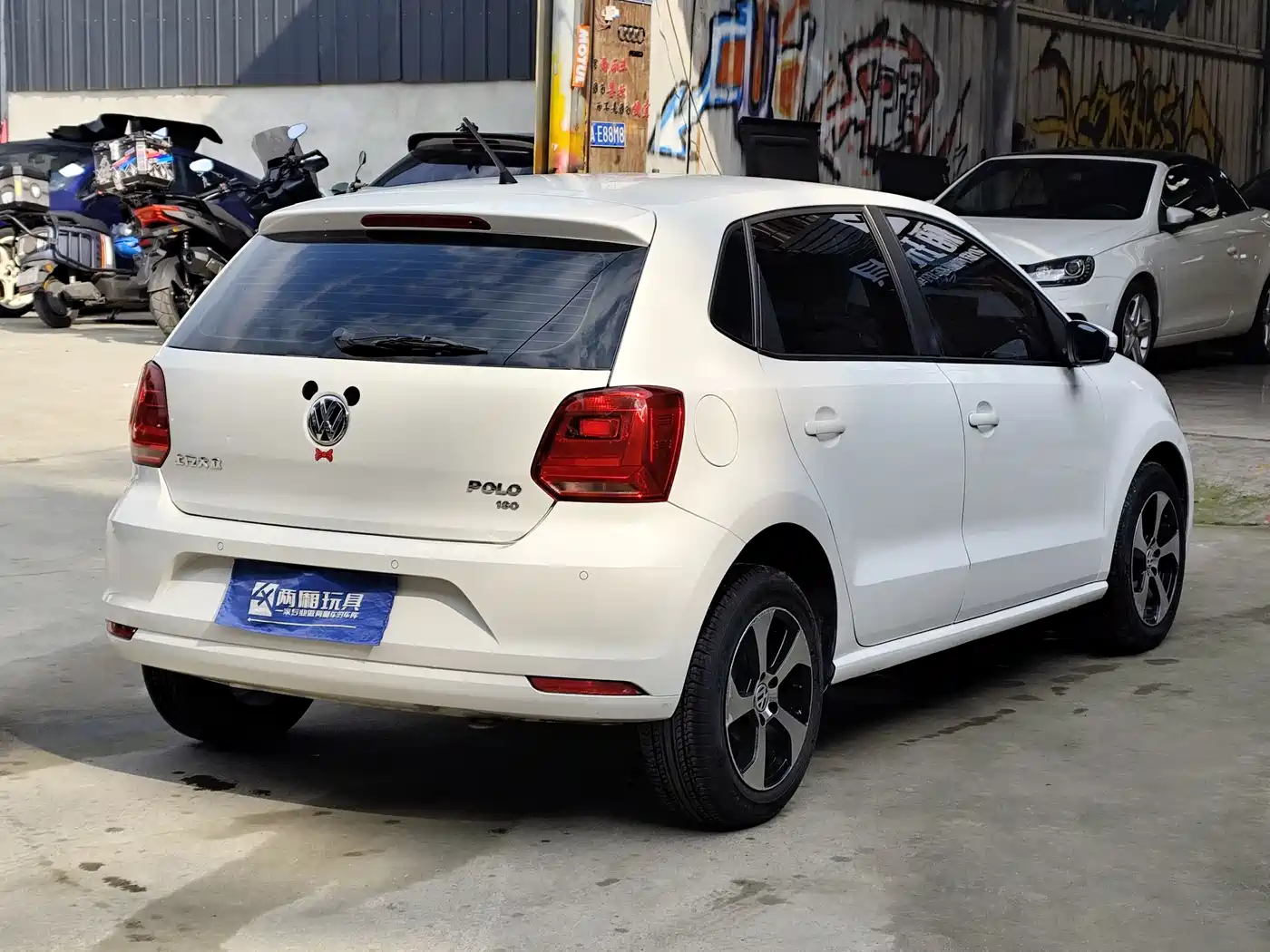 Volkswagen Polo 2016 1.6L Automatic Comfort фото 7