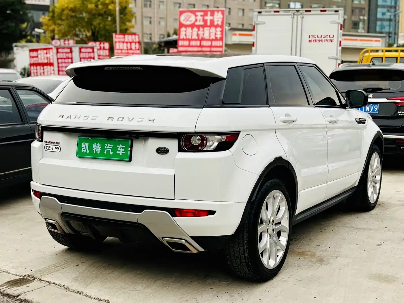 Land Rover Range Rover Evoque (Import) 2013 2.0T 5-door Dynamic Edition фото 15