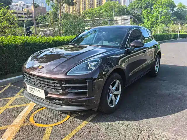 Porsche Macan 2018 Macan 2.0T — фото 1