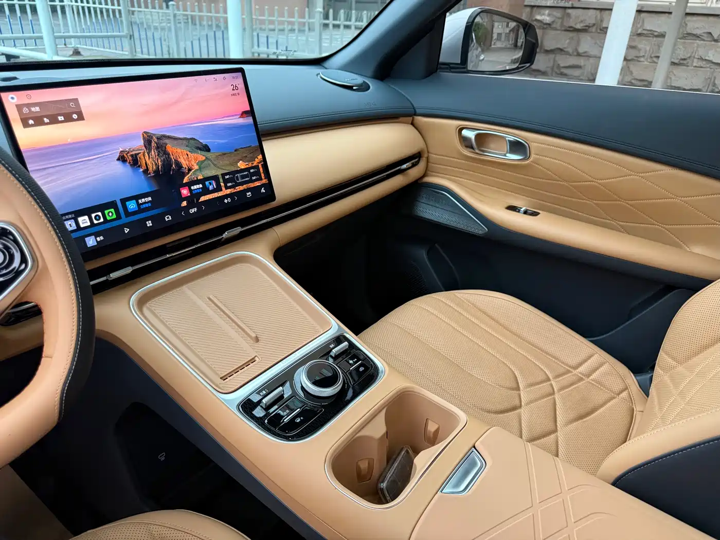 Geely Galaxy Galaxy Starship 7 EM-i 2025 Model 120km Explorer+ Edition фото 21