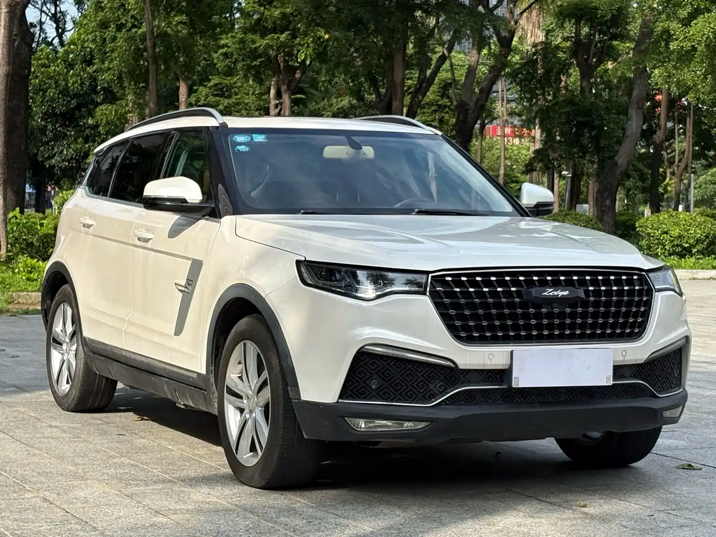 Zotye T700 2017 2017 1.8T DCT Prestige
