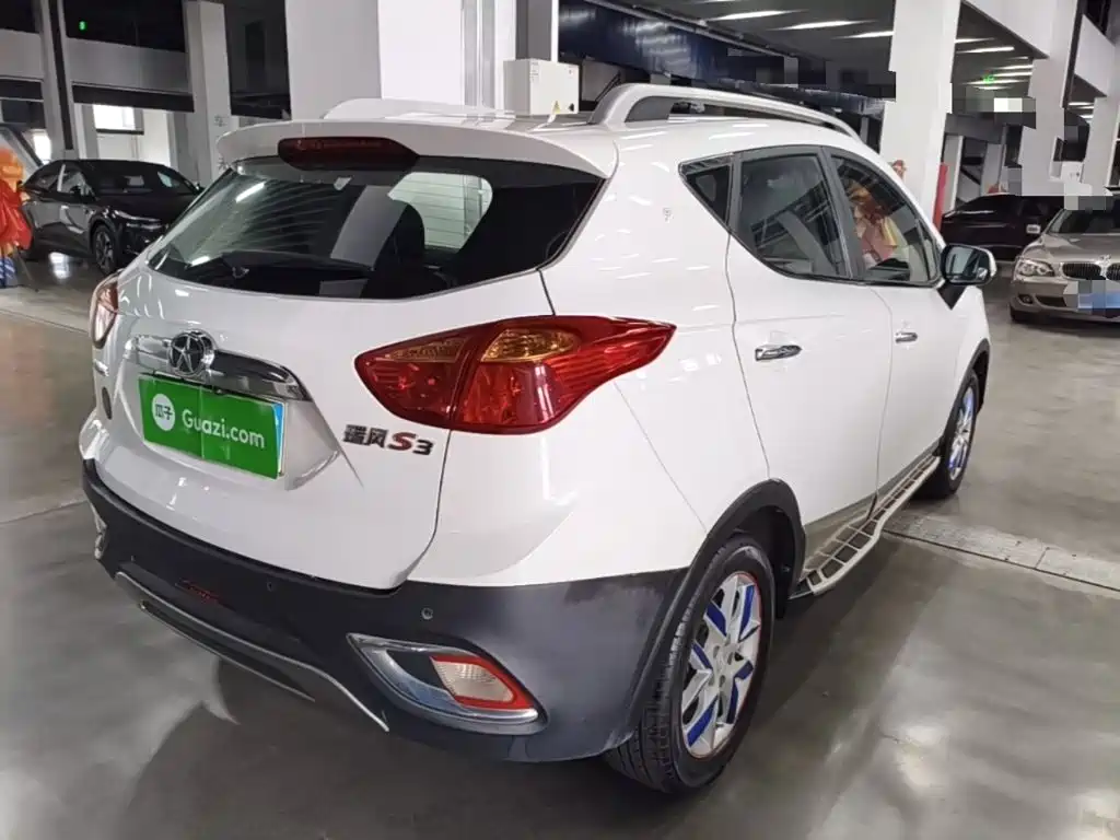 JAC Refine S3 2015 2014 1.5L CVT Luxury Smart