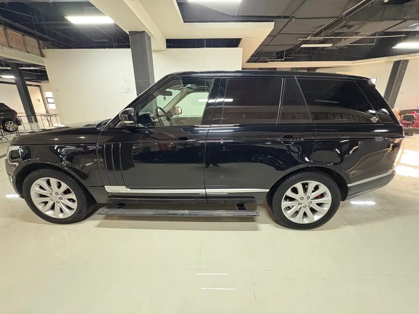 Land Rover Range Rover 2015 3.0 SC V6 Vogue фото 2