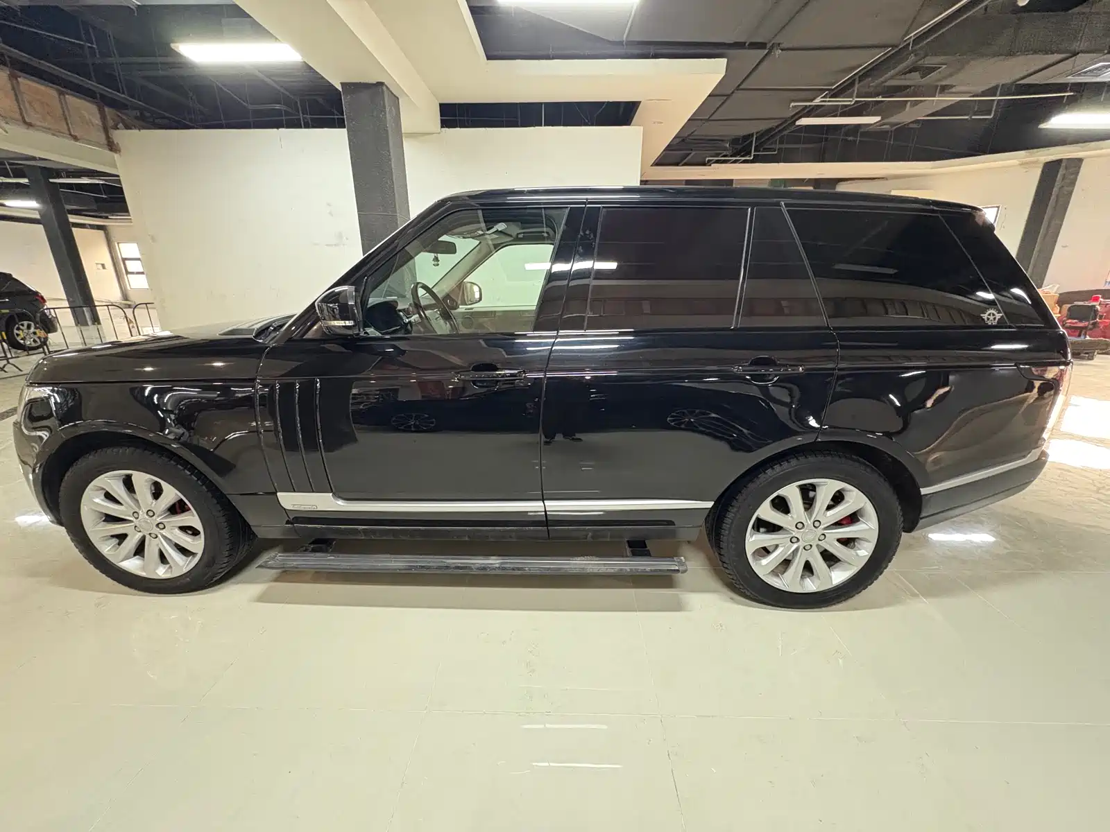 Фото 2 - Land Rover Range Rover