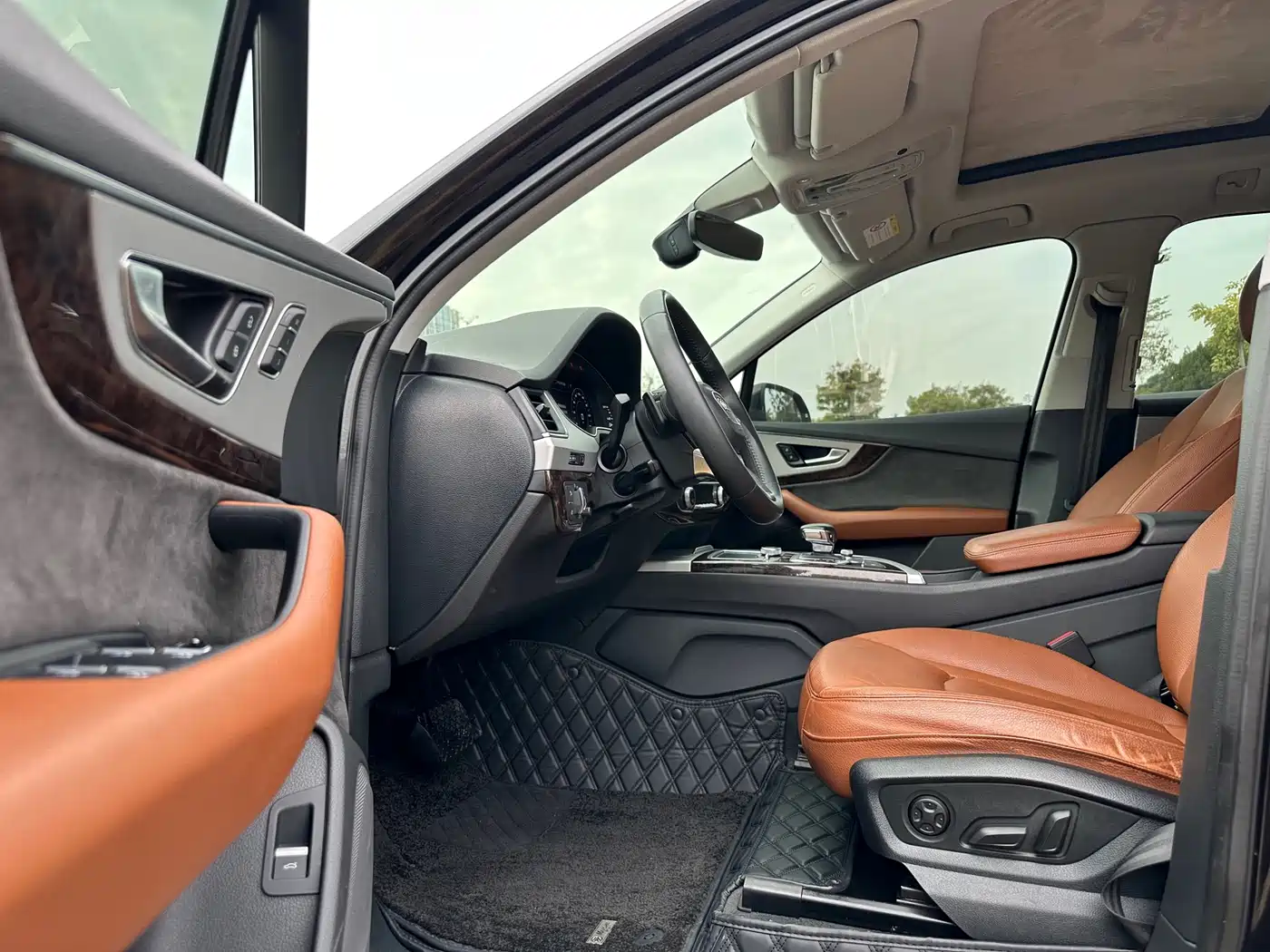 Audi Q7 2019 55 TFSI Technology фото 7