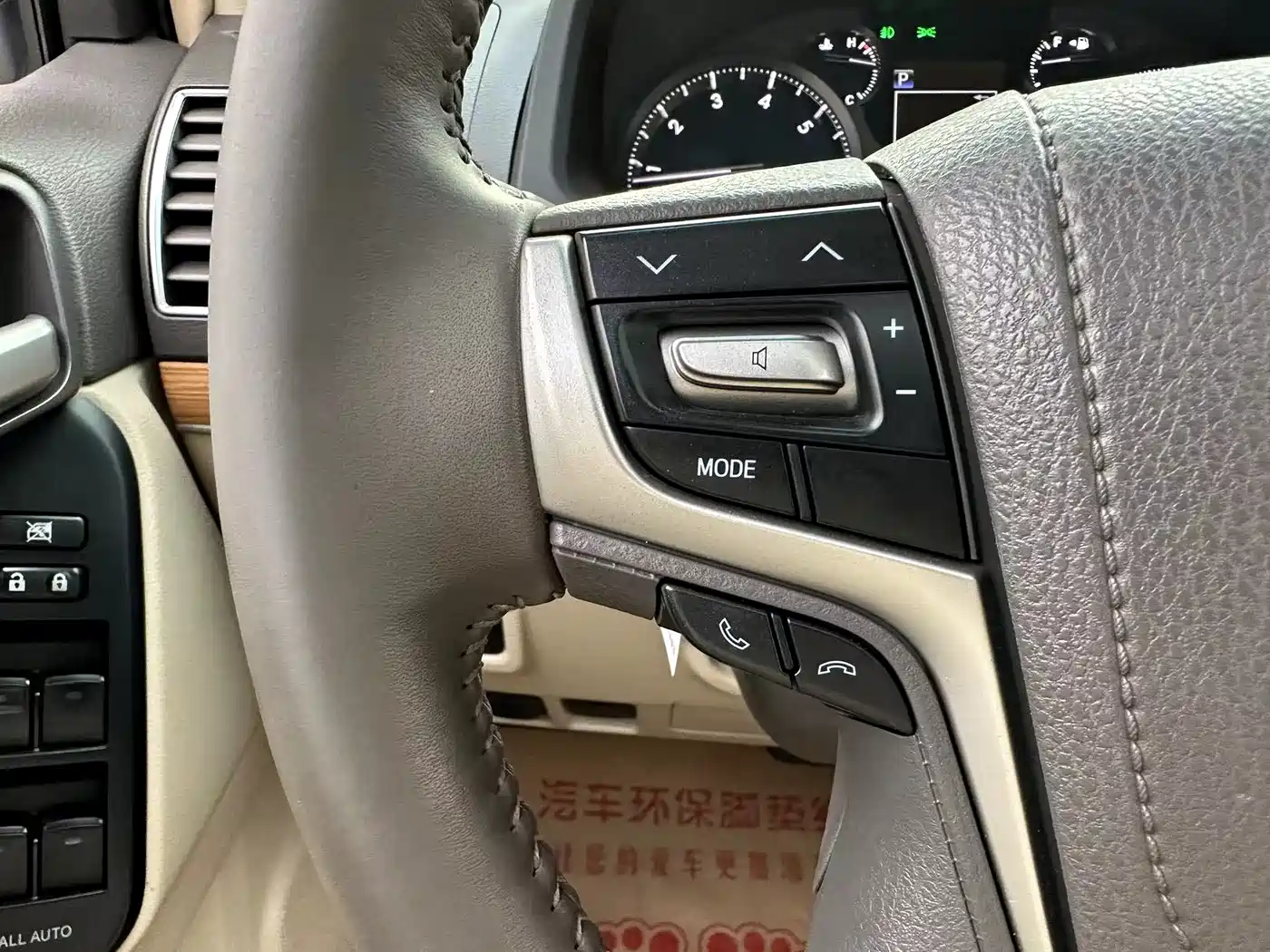 Toyota Prado 2018 3.5L Automatic TX-L Rear-mounted Spare Tire фото 12
