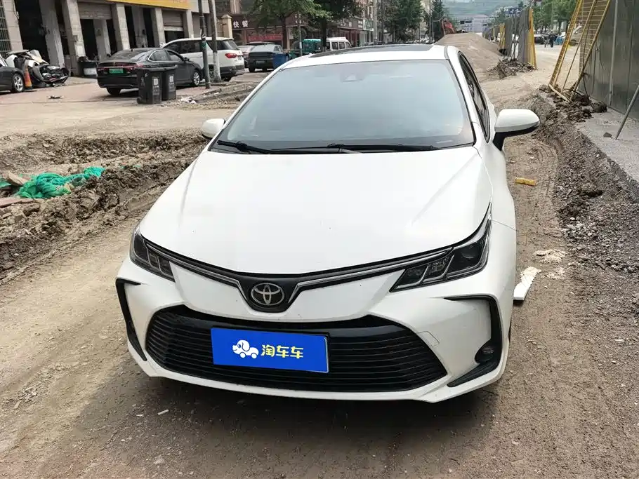 Toyota Corolla 2021 1.2T S-CVT Elite PLUS Edition фото 2