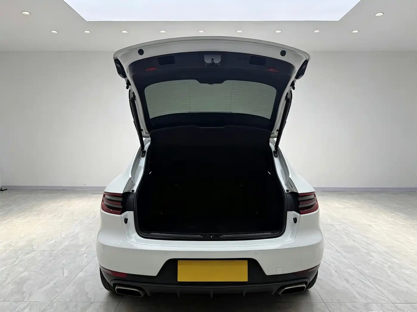 Porsche Macan 2017 Macan 2.0T фото 9
