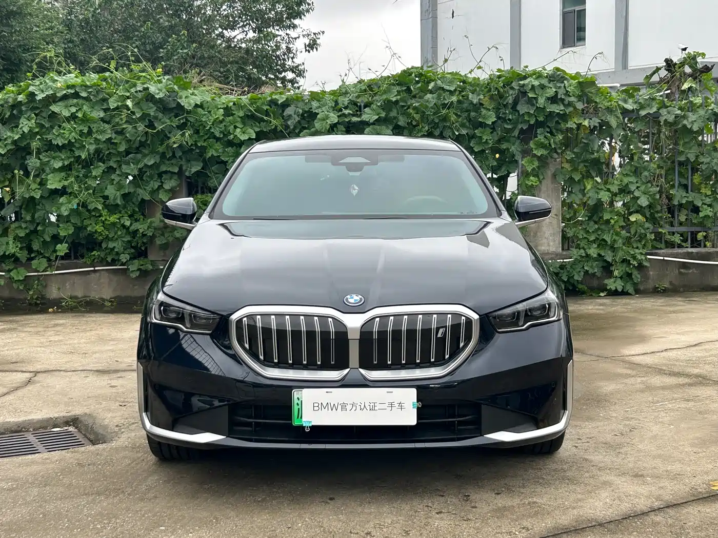 BMW i5 2025 2024 eDrive 35L Luxury Package