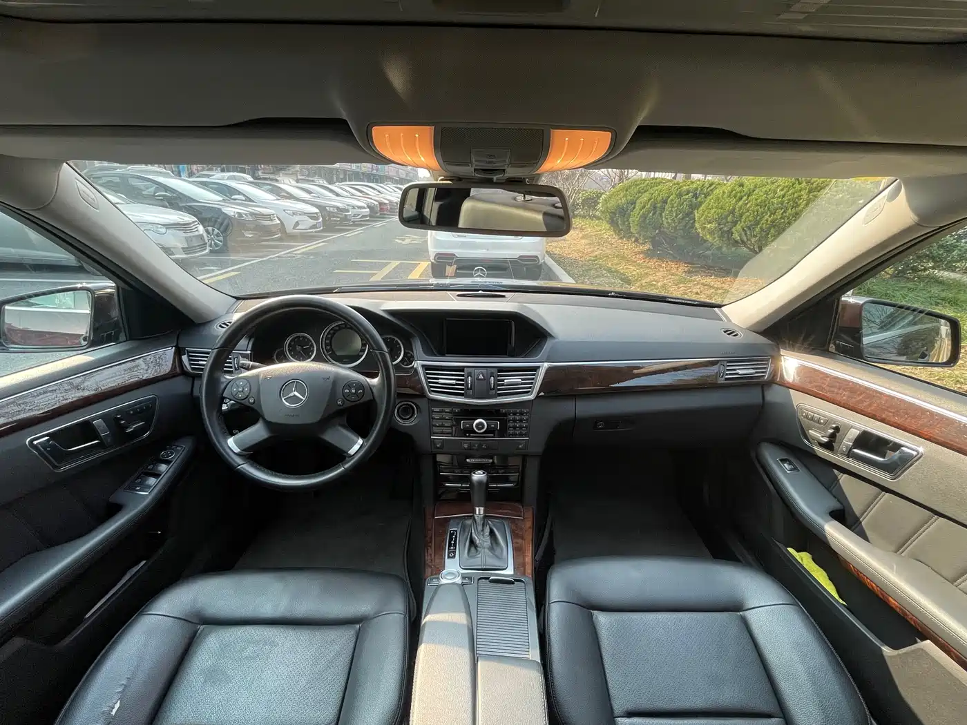 Mercedes-Benz E-Class 2012 E 200 L CGI Elegance фото 7