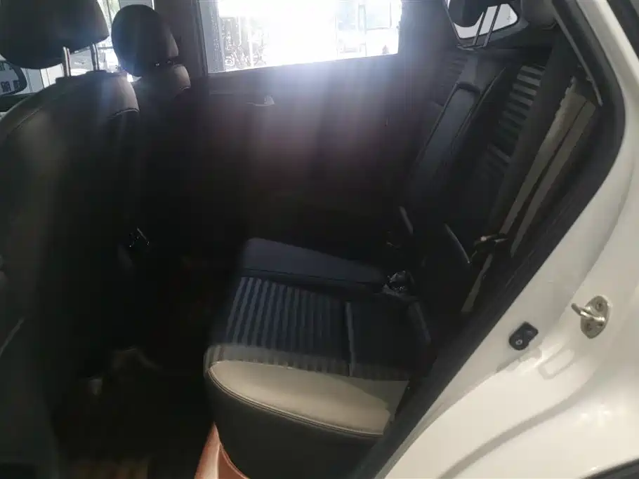Kia Sportage 2018 2.0L Automatic Smart Luxury (China V) фото 11