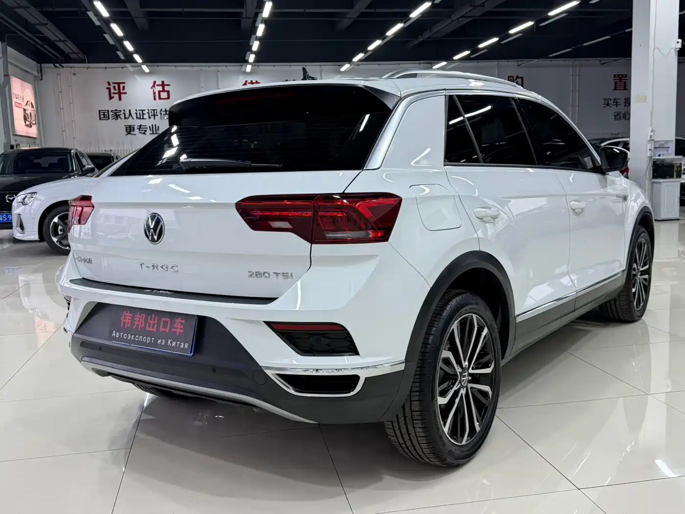 Volkswagen T-ROC 2022 280TSI DSG 2WD Comfort PLUS фото 6