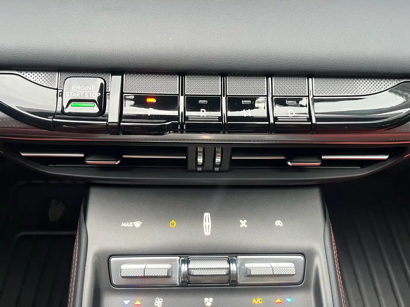 Lincoln Z 2025 2025 2.0T Premium Edition