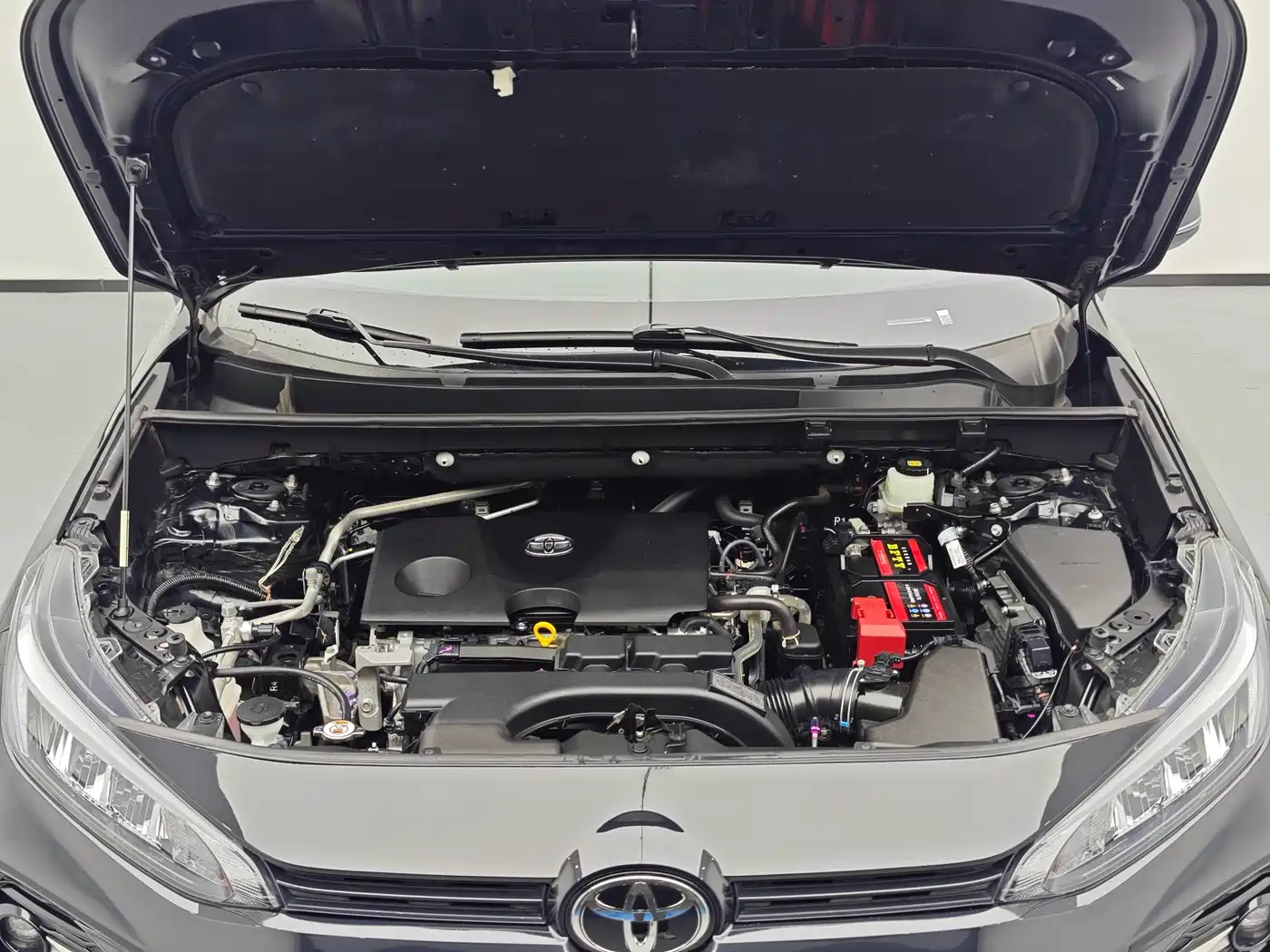 Toyota Wildlander 2021 2.0L CVT 4WD Luxury Edition фото 13