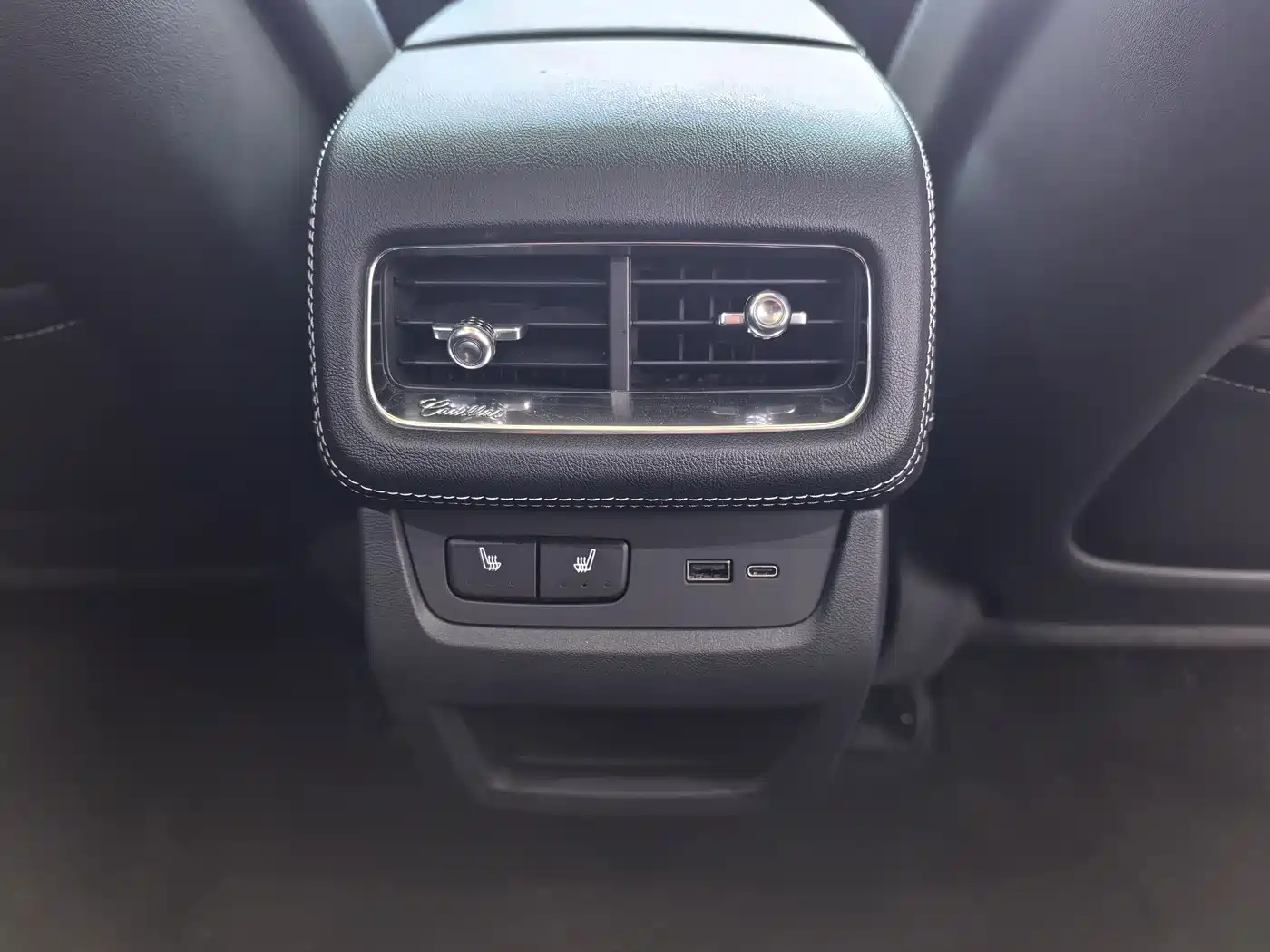 Cadillac XT5 2026 2026 2.0T Luxury Model