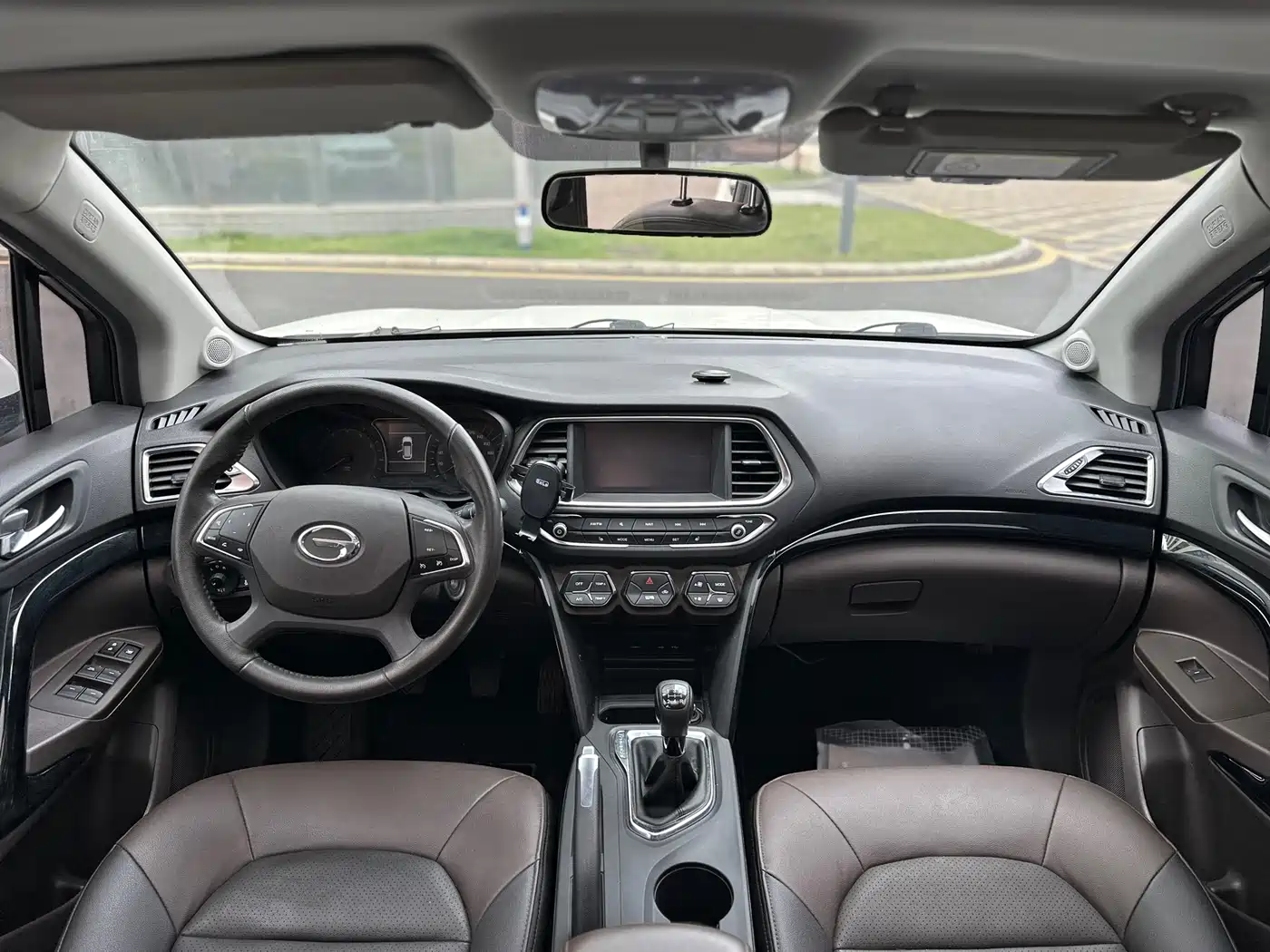 GAC Trumpchi Trumpchi GS4 2016 235T Manual Luxury Edition фото 6