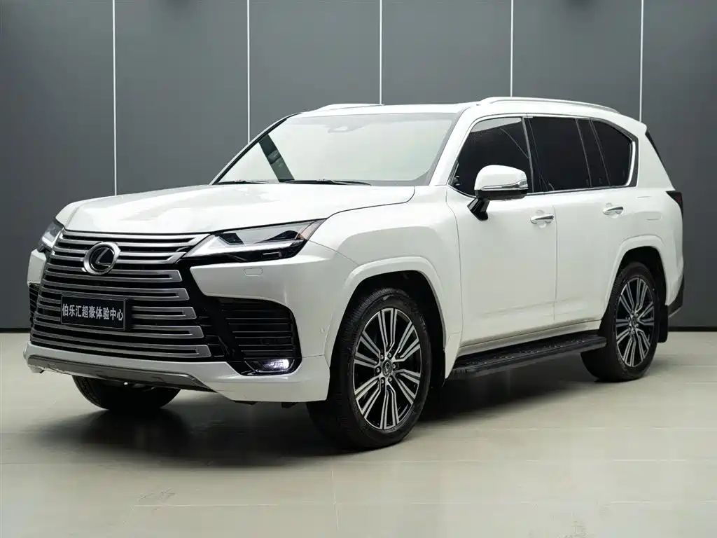 Lexus LX 2025 700h Boundary Edition фото 2