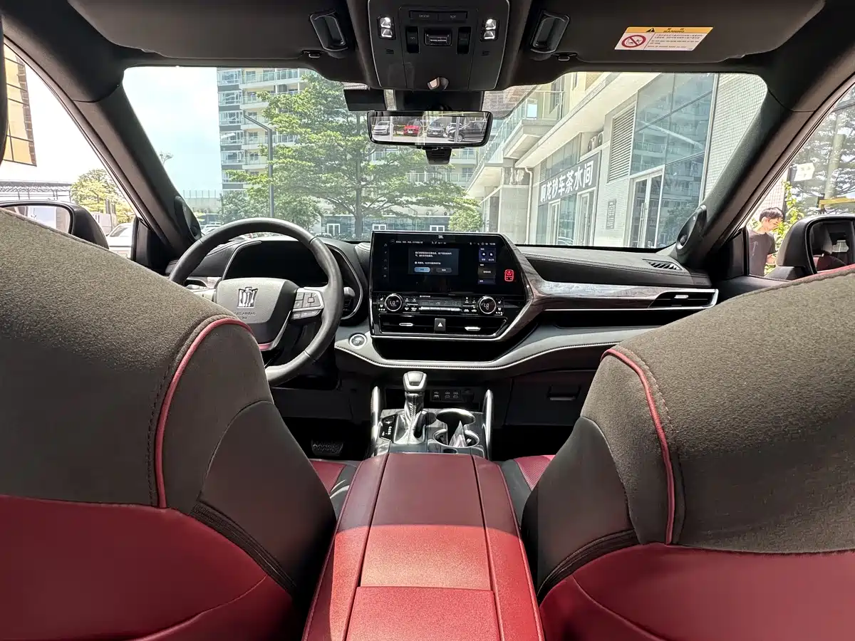 Toyota Crown Kluger 2024 2.5L HEV 4WD Flagship Edition фото 26