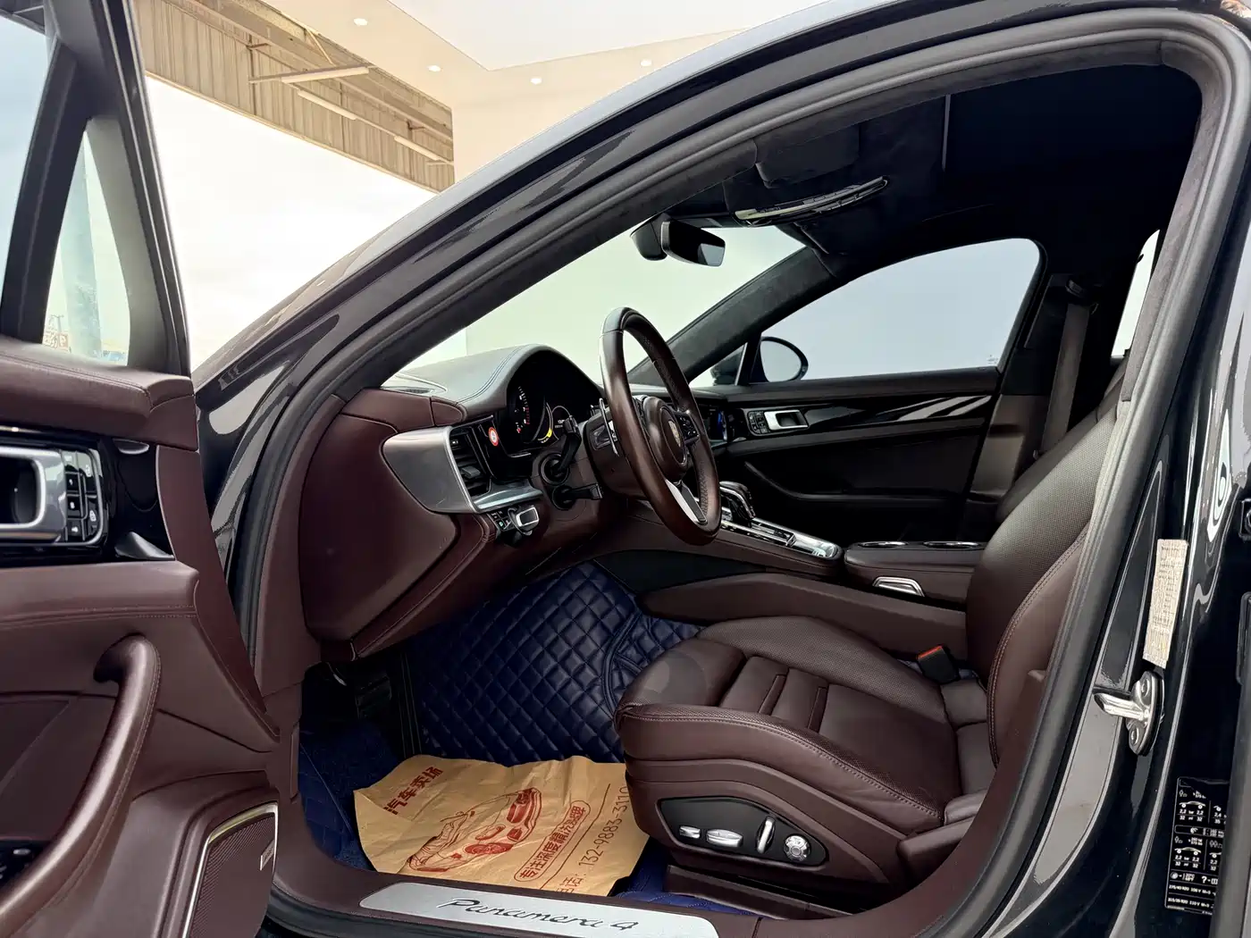 Porsche Panamera 2019 Panamera 4 Executive Long Wheelbase 2.9T фото 4