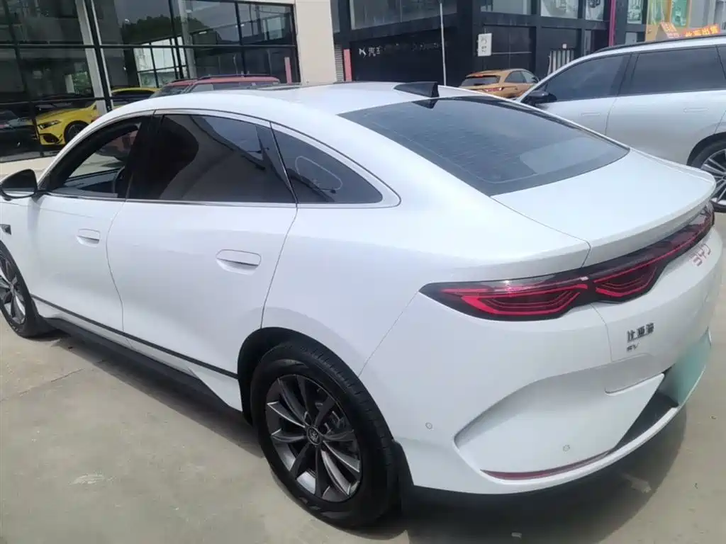 BYD Qin L 2025 EV 545KM Superior фото 5