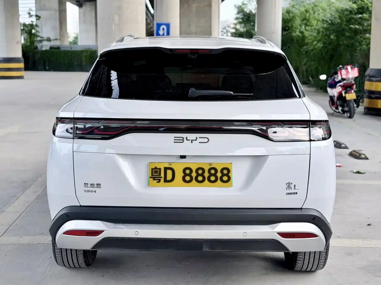 BYD Song L DM-i 2025 Smart Drive Edition 112km Surpassing фото 4