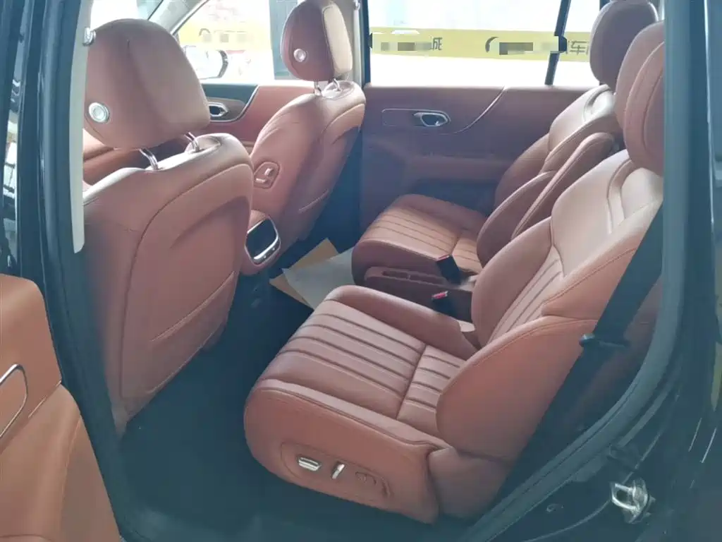 GAC Trumpchi Trumpchi Vision S9 2025 Qian Kun Max 6-seater фото 17