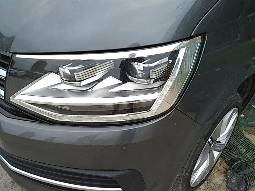 Volkswagen Multivan 2018 2.0TSI 2WD Luxury Edition 7-Seater фото 24