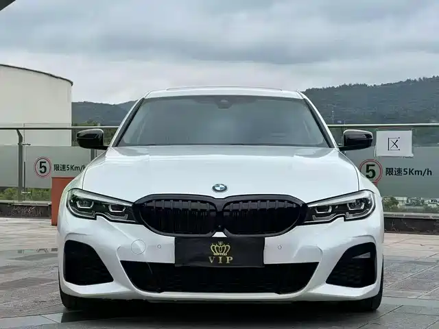 BMW 3 Series 2020