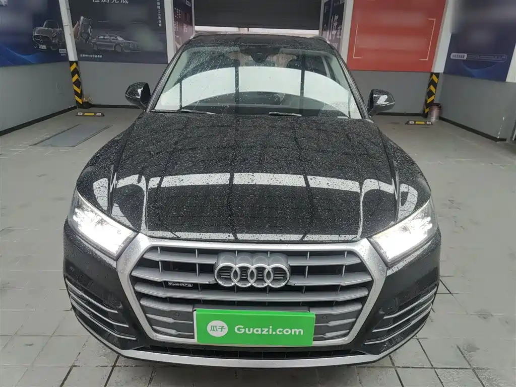 Audi Q5L 2020 40 TFSI Prestige Fashion фото 3