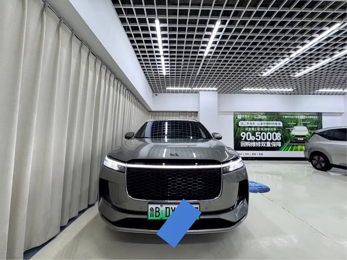 Li Auto Li ONE 2022 2021 Extended Range 6-Seater