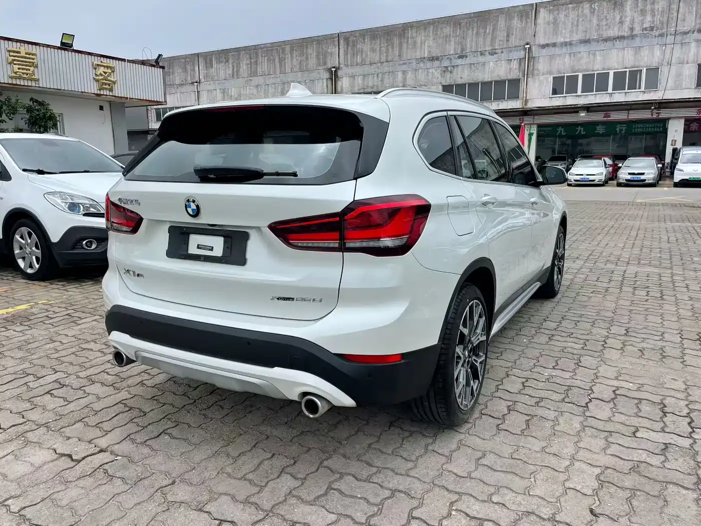 BMW X1 2021 xDrive25Li Exclusive фото 7