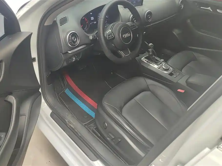 Audi A3 2016 Limousine 35 TFSI Style фото 9