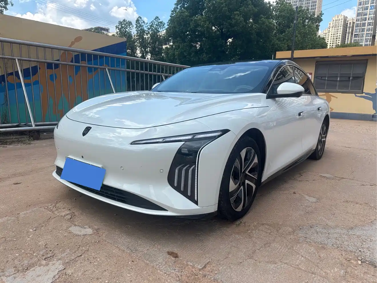 2025 Dongfeng Fengxing Stellar S7