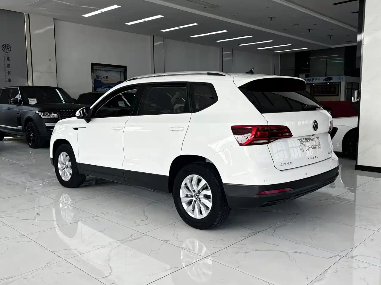 Volkswagen Tharu 2022 280TSI 2WD Trend фото 7