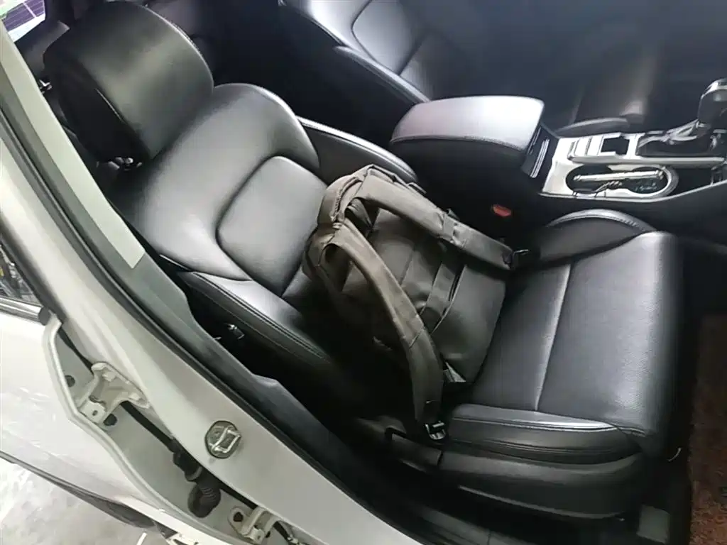 Hyundai Tucson 2015 1.6T Dual Clutch 2WD Leading фото 25